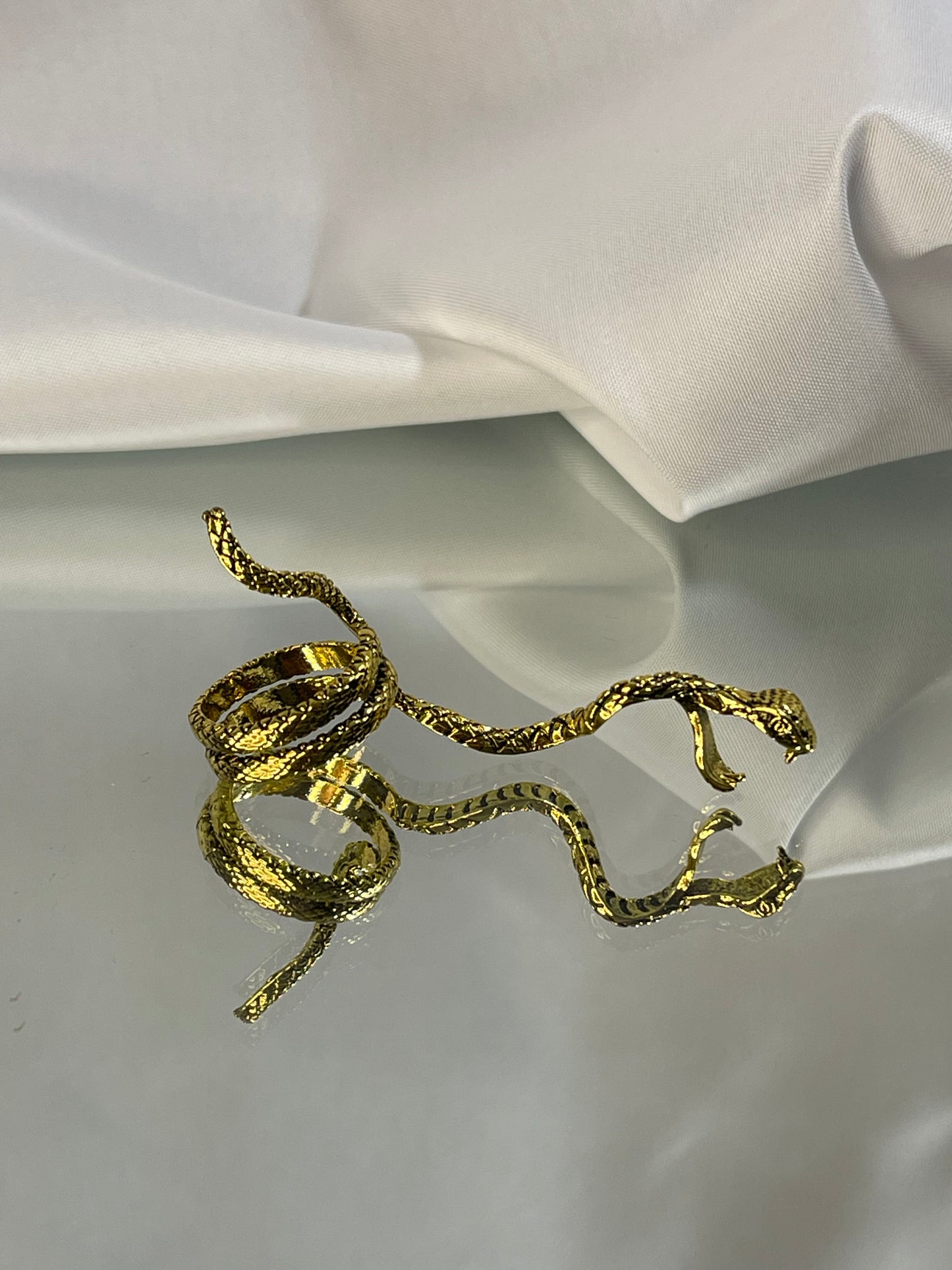 Pince « serpent »